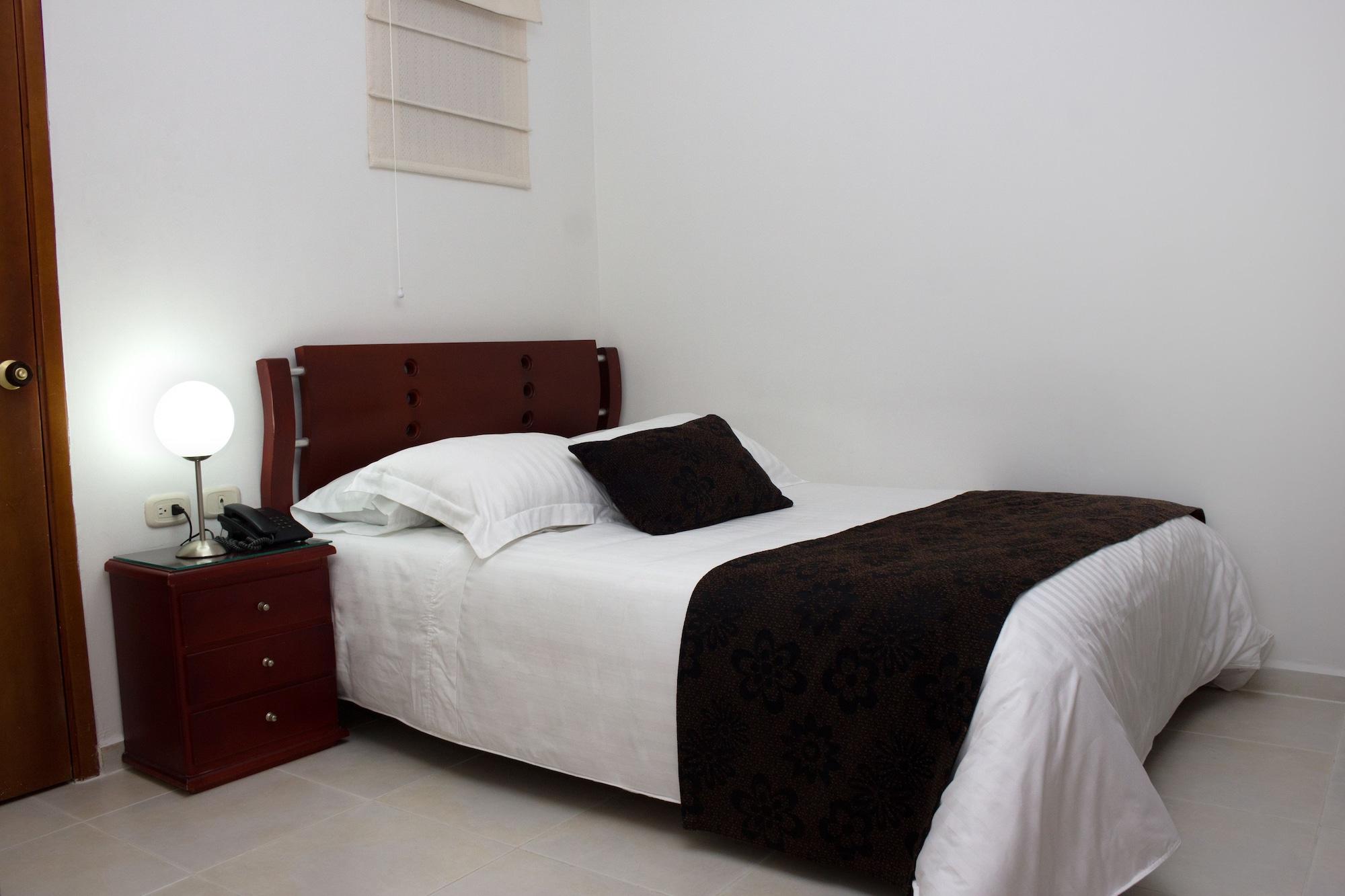 Hotel Quinta De Cabecera Bucaramanga Esterno foto